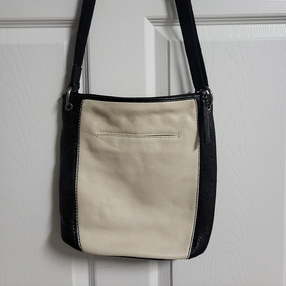 The Sak - Laurel Crossbody Bag - Leather, Brown, Camel and Tan - Picture 6 of 9